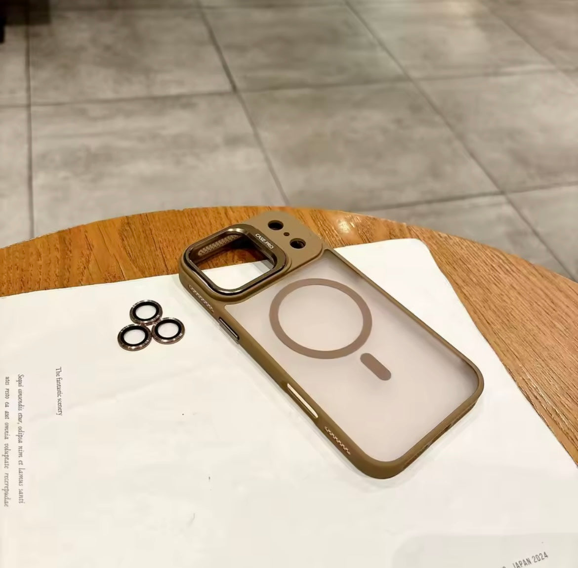 iPhone 17 Pro Max MagSafe Case – Transparent with Camera Lens Cover